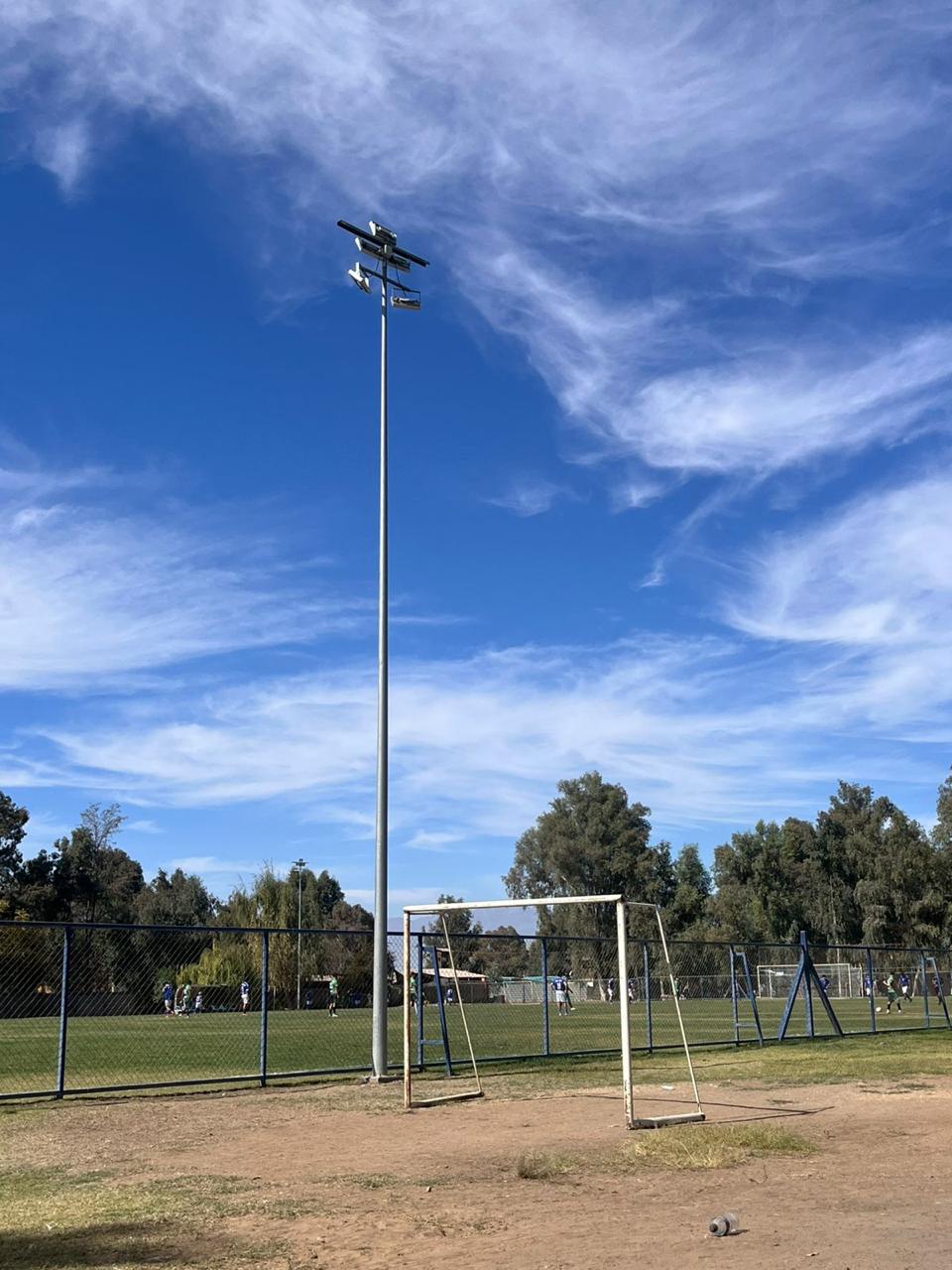 Poste cónico 12 metros galvanizado